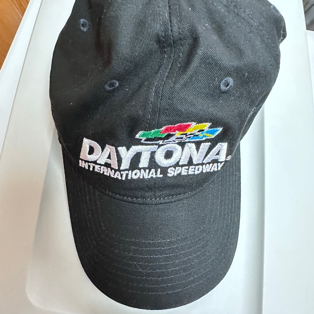 Fanatics Black Daytona International Speedway Baseball Hat